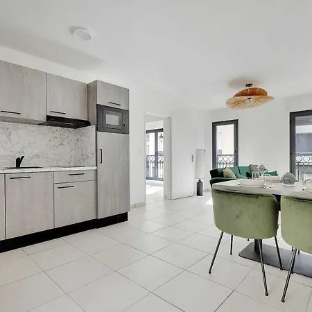 Διαμέρισμα Elegant Appt - 2bdr 6p - Near Paris & La Defense